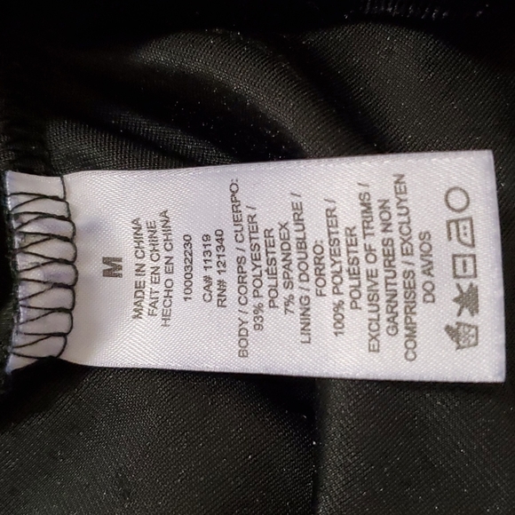 Dynamite black velour faux wrap dress size medium - Picture 8 of 8